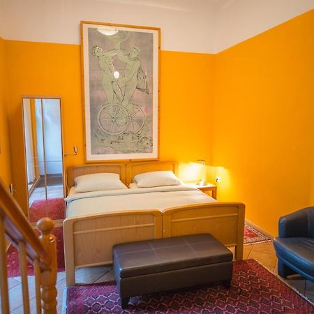 EigenArt Appartement Berlijn Buitenkant foto