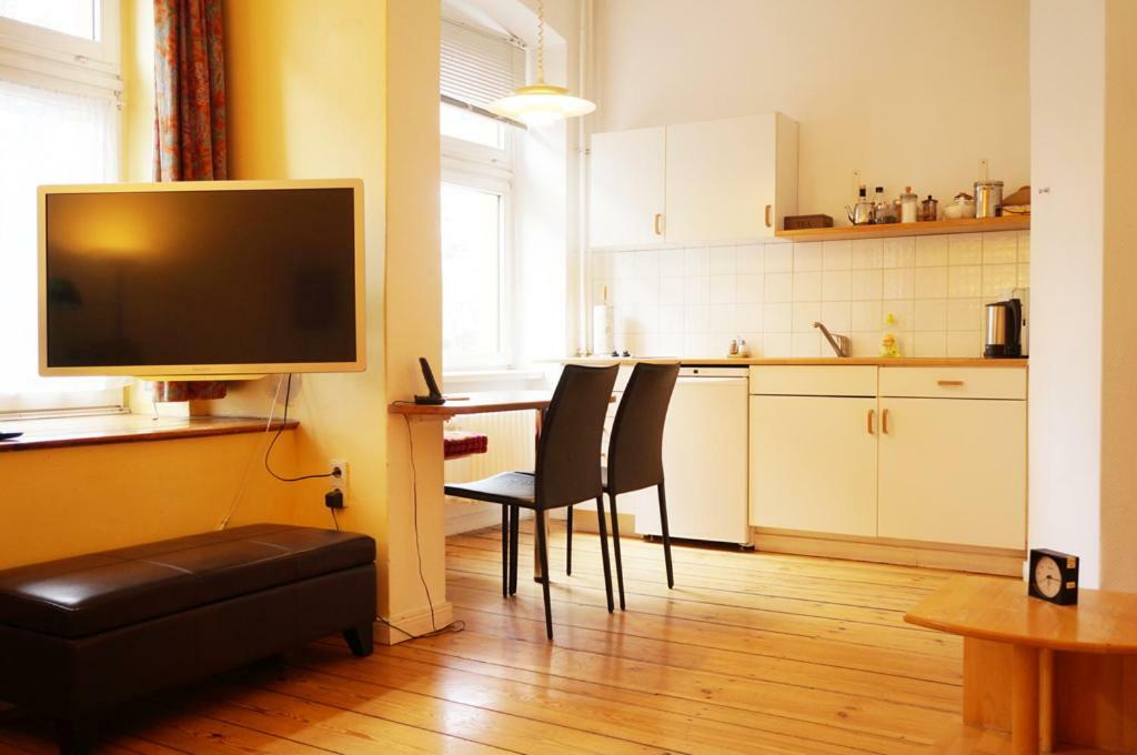 EigenArt Appartement Berlijn Buitenkant foto